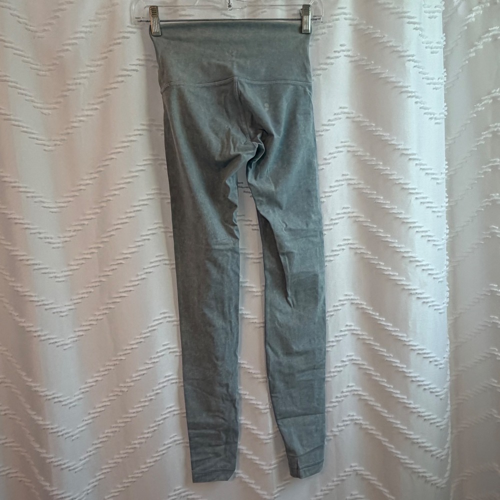 Lululemon Align High Rise Pant 28 Diamond Dye Light Sage Medium Olive Size 2 - Picture 3 of 5
